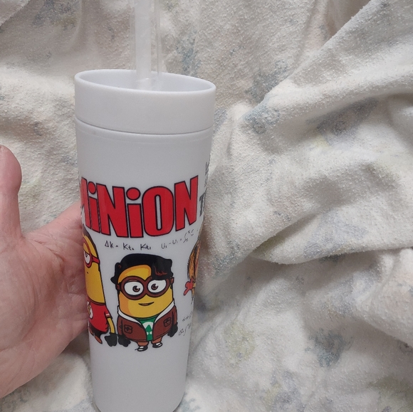 Big minion theory tumbler - Picture 11 of 13